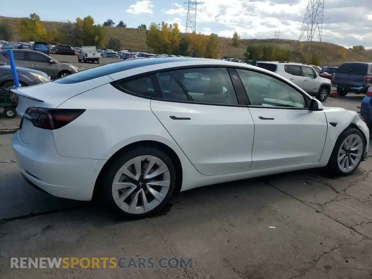 3 Photograph of a damaged car 5YJ3E1EA3NF143846 TESLA MODEL 3 2022