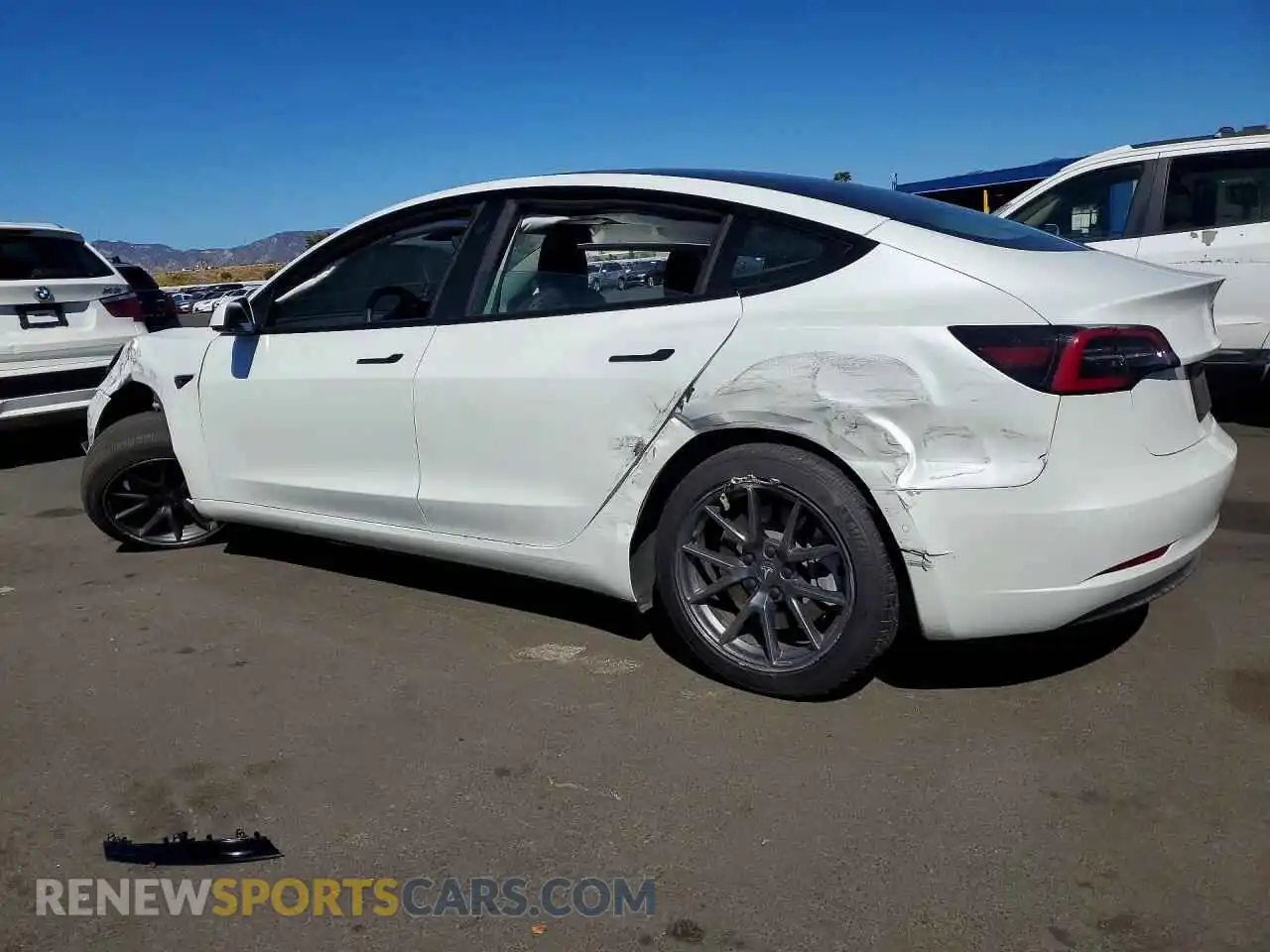 2 Photograph of a damaged car 5YJ3E1EA3NF163515 TESLA MODEL 3 2022