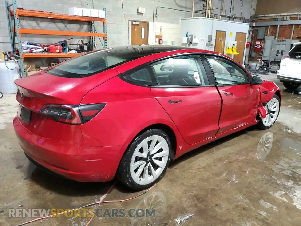 3 Фотография поврежденного автомобиля 5YJ3E1EA3NF184915 TESLA MODEL 3 2022