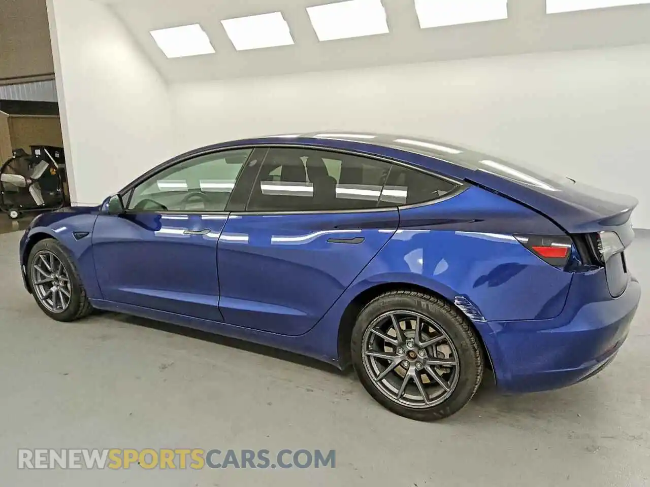 2 Photograph of a damaged car 5YJ3E1EA3NF289664 TESLA MODEL 3 2022