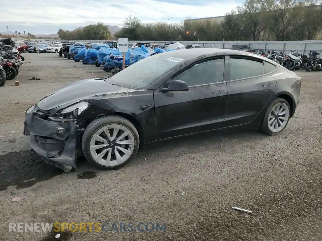 1 Photograph of a damaged car 5YJ3E1EA3NF303899 TESLA MODEL 3 2022