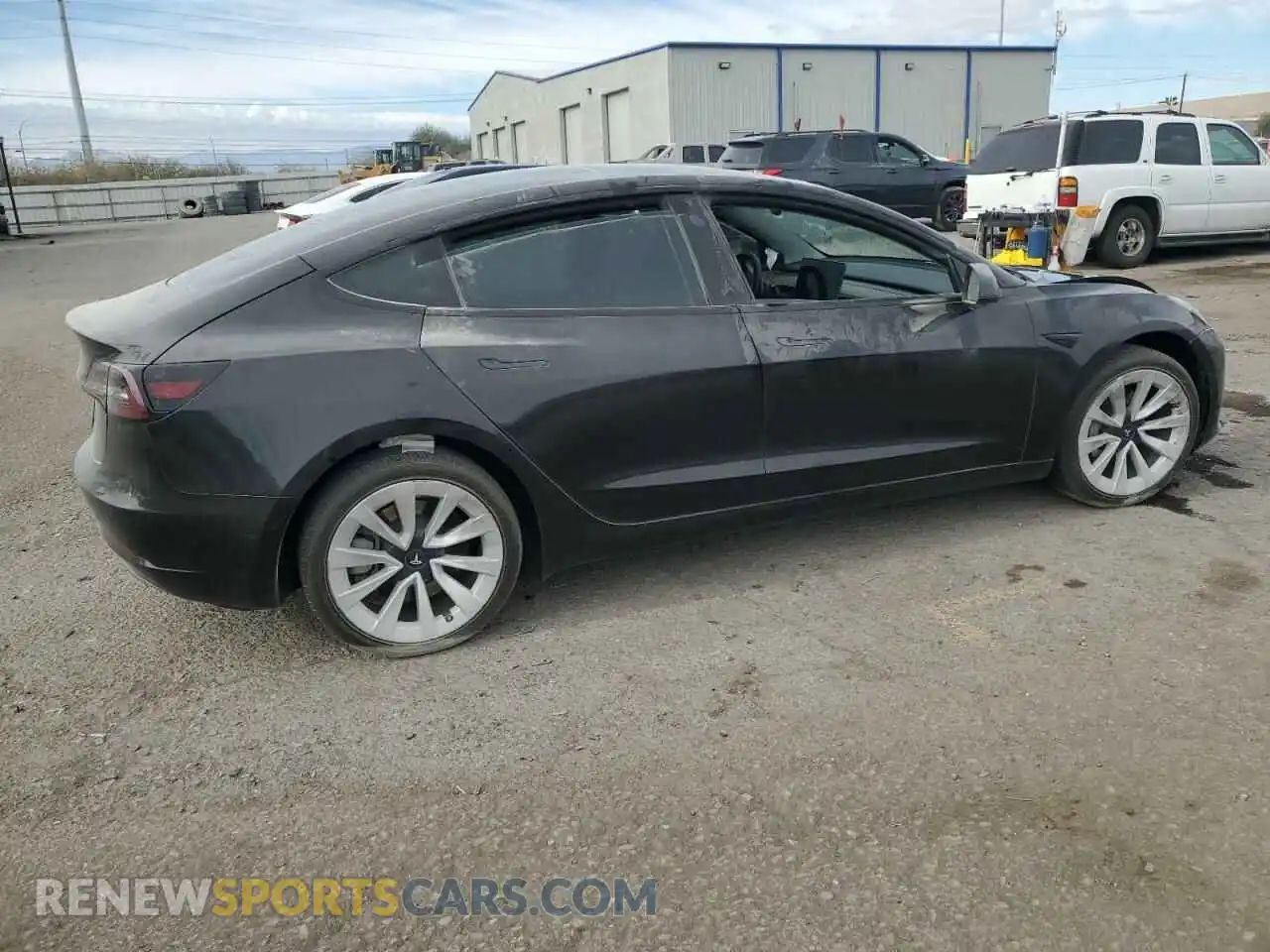 3 Photograph of a damaged car 5YJ3E1EA3NF303899 TESLA MODEL 3 2022
