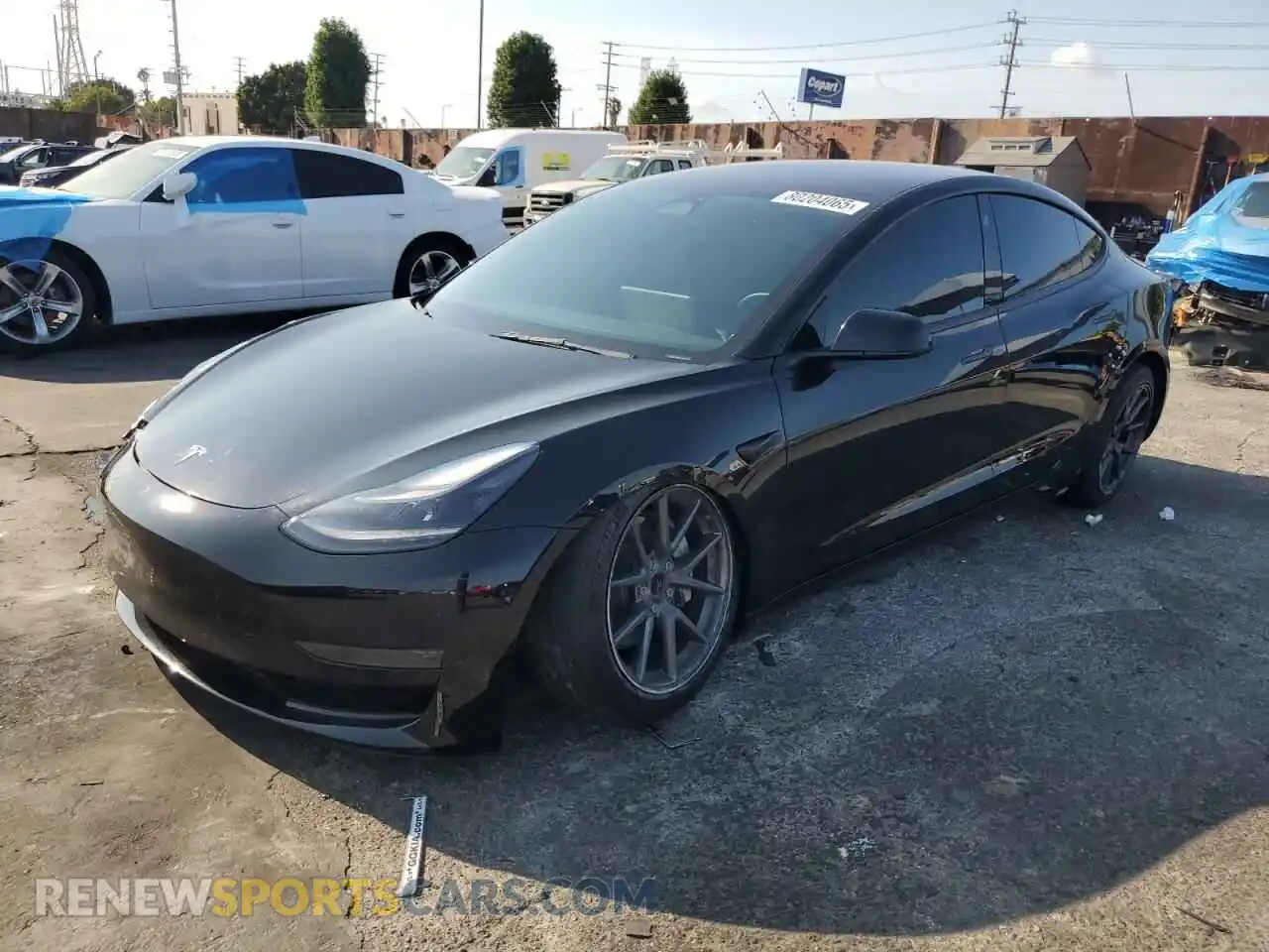 1 Photograph of a damaged car 5YJ3E1EA3NF357462 TESLA MODEL 3 2022