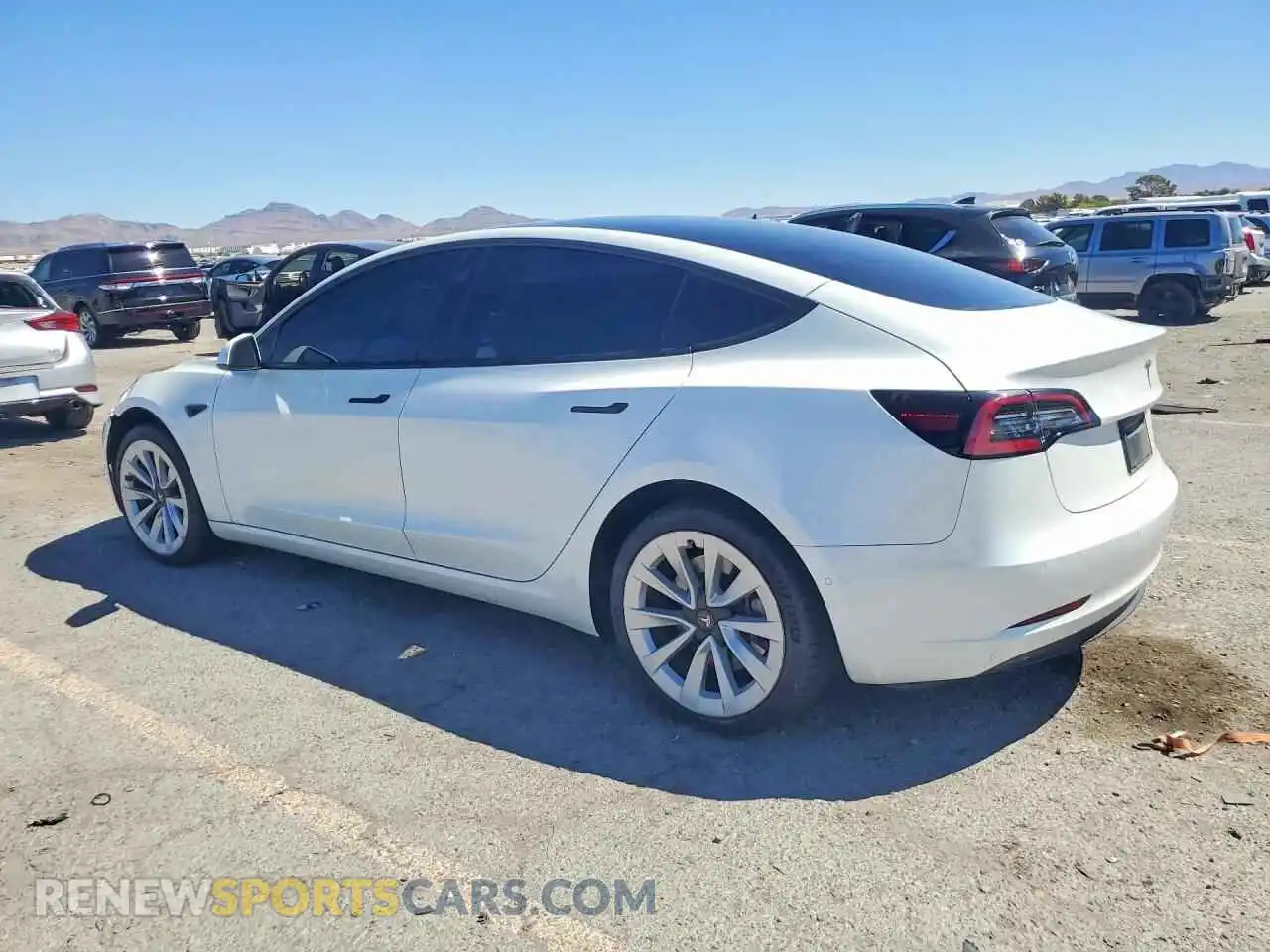 2 Photograph of a damaged car 5YJ3E1EA3NF376433 TESLA MODEL 3 2022