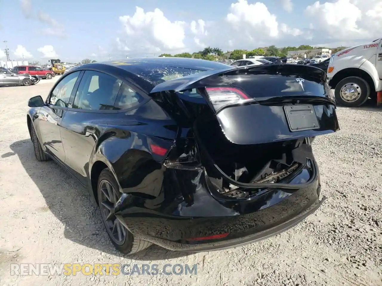 3 Photograph of a damaged car 5YJ3E1EA4NF190691 TESLA MODEL 3 2022