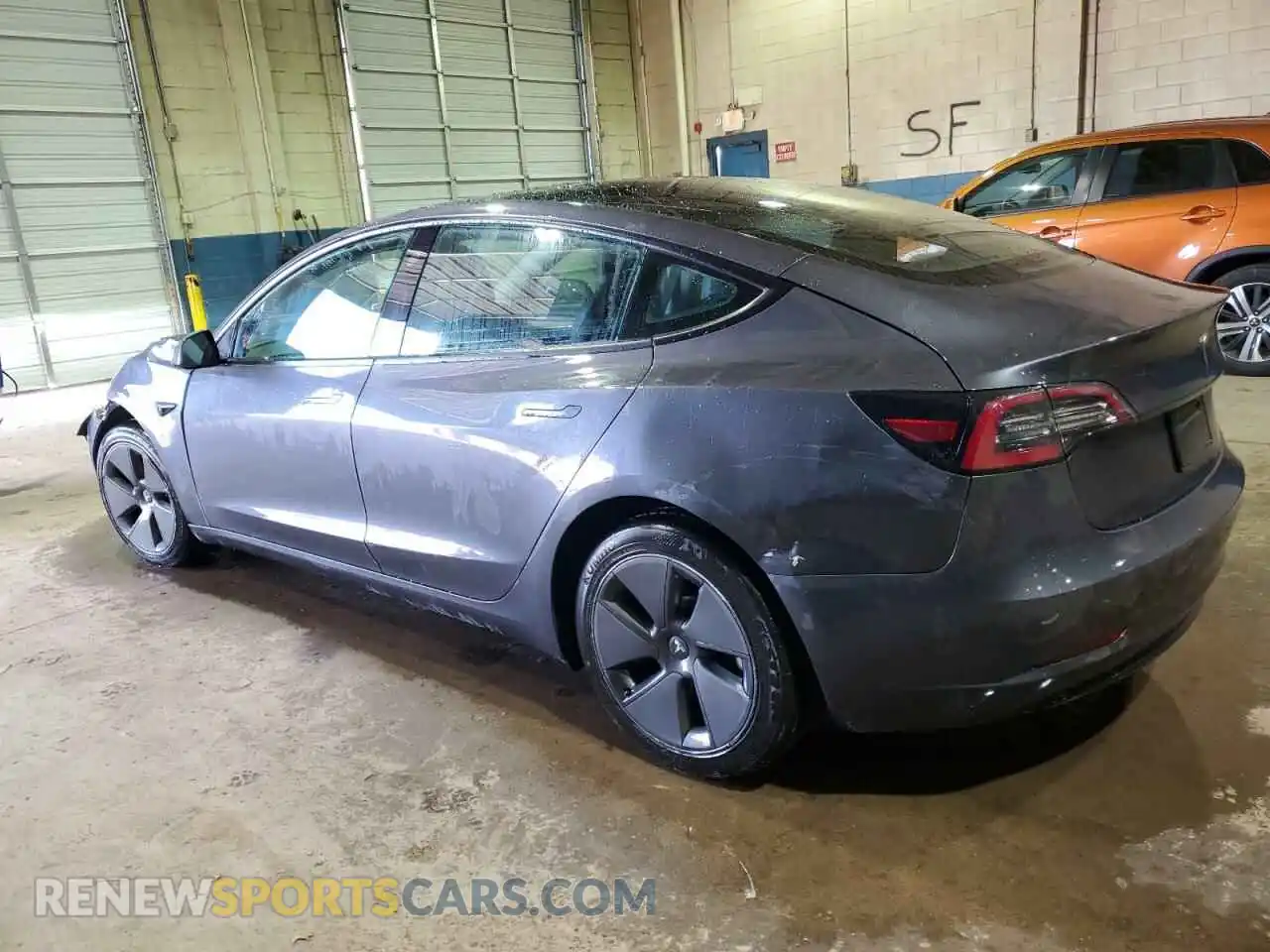 2 Photograph of a damaged car 5YJ3E1EA4NF289219 TESLA MODEL 3 2022