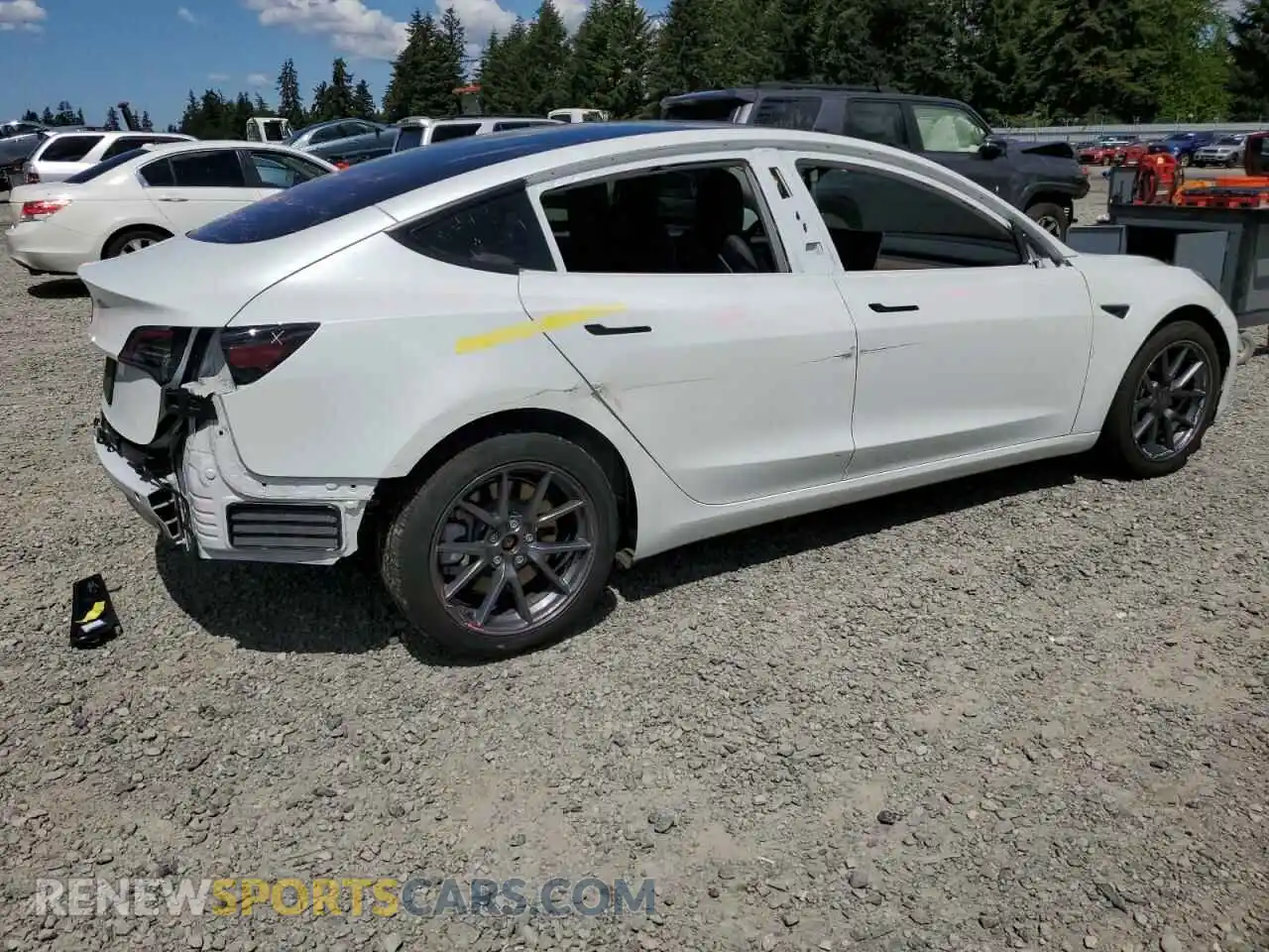 3 Photograph of a damaged car 5YJ3E1EA4NF295456 TESLA MODEL 3 2022