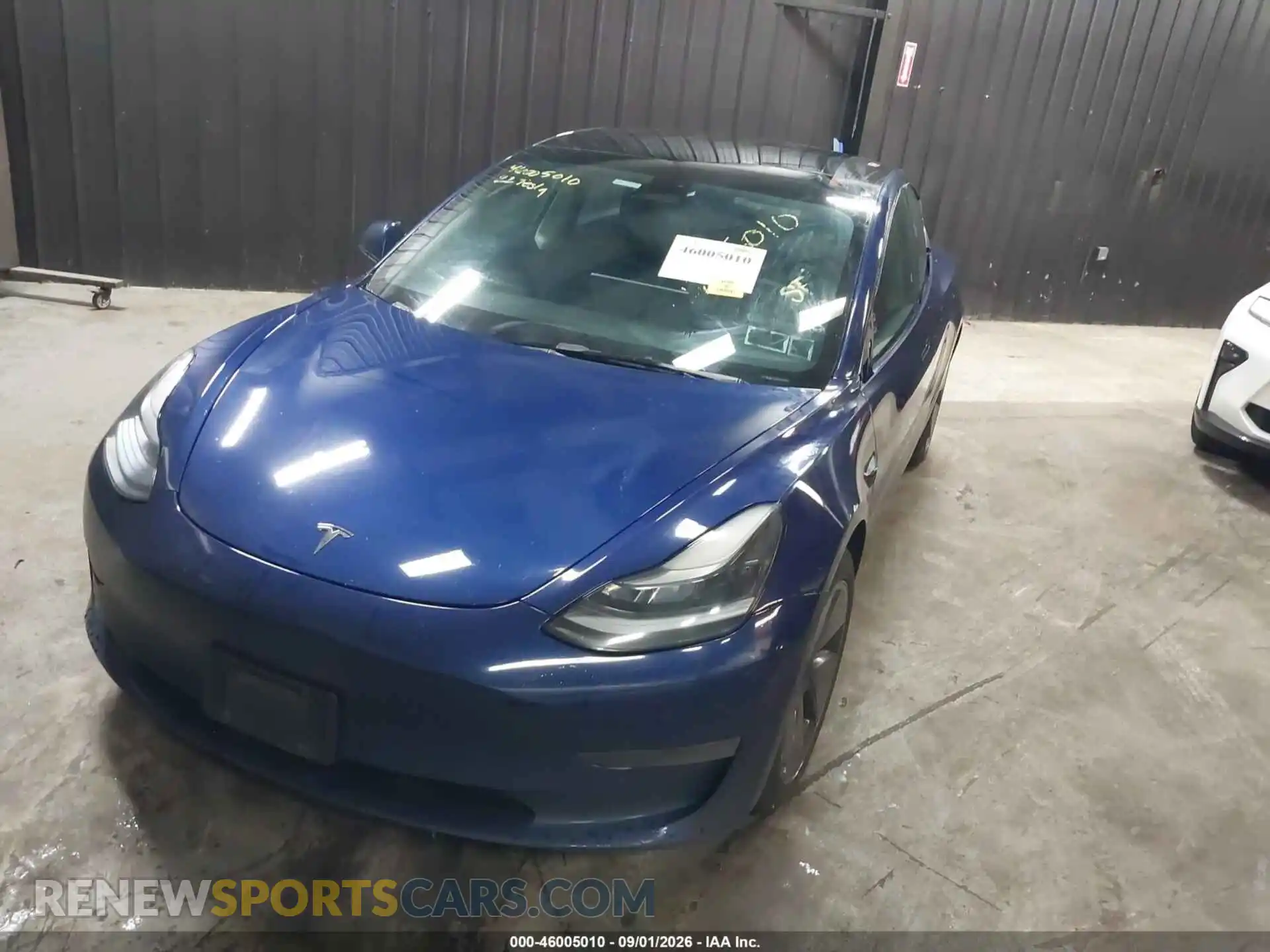 2 Photograph of a damaged car 5YJ3E1EA4NF348737 TESLA MODEL 3 2022