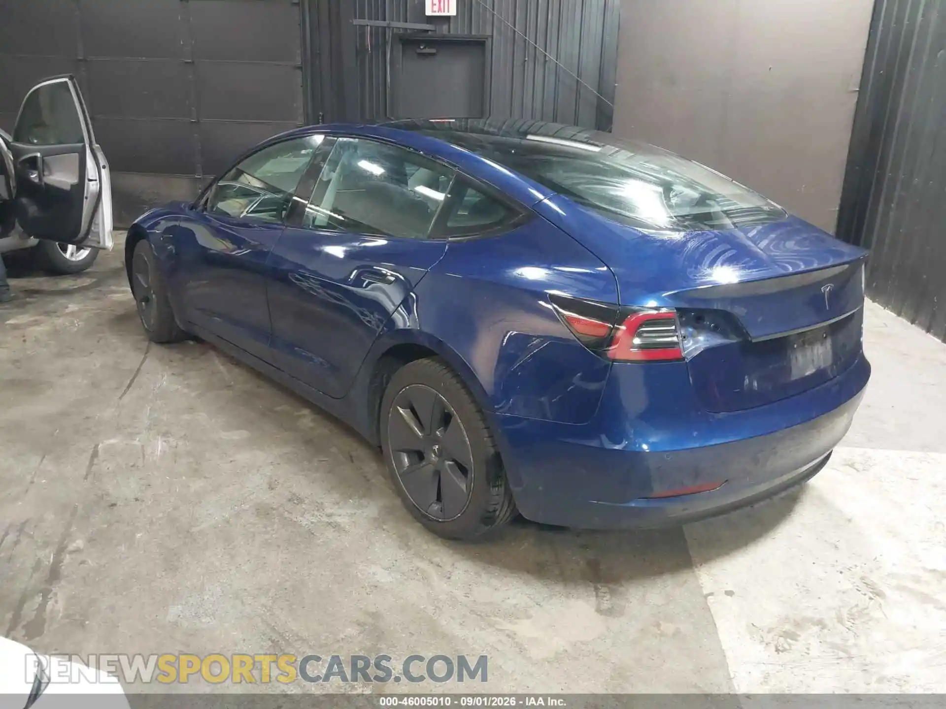 3 Photograph of a damaged car 5YJ3E1EA4NF348737 TESLA MODEL 3 2022