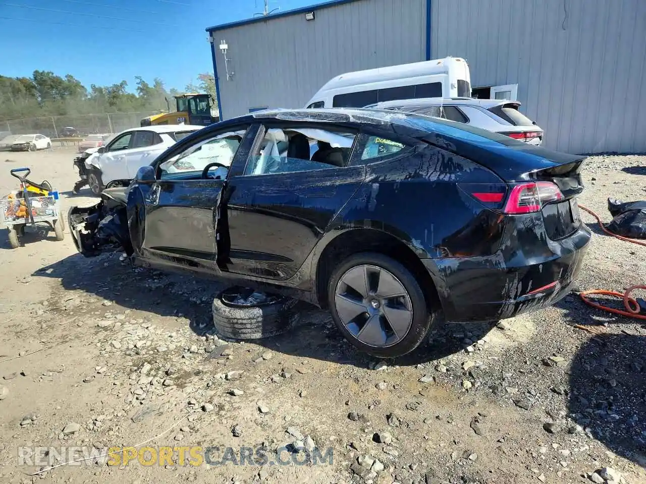 2 Photograph of a damaged car 5YJ3E1EA4NF368485 TESLA MODEL 3 2022