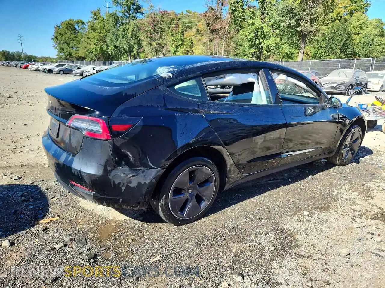 3 Photograph of a damaged car 5YJ3E1EA4NF368485 TESLA MODEL 3 2022