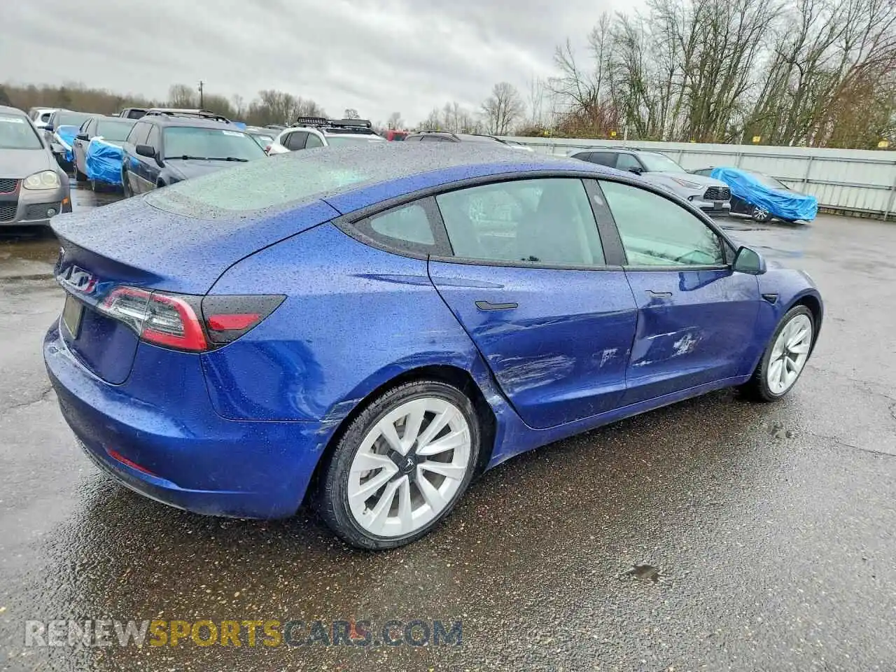 3 Photograph of a damaged car 5YJ3E1EA4NF369846 TESLA MODEL 3 2022