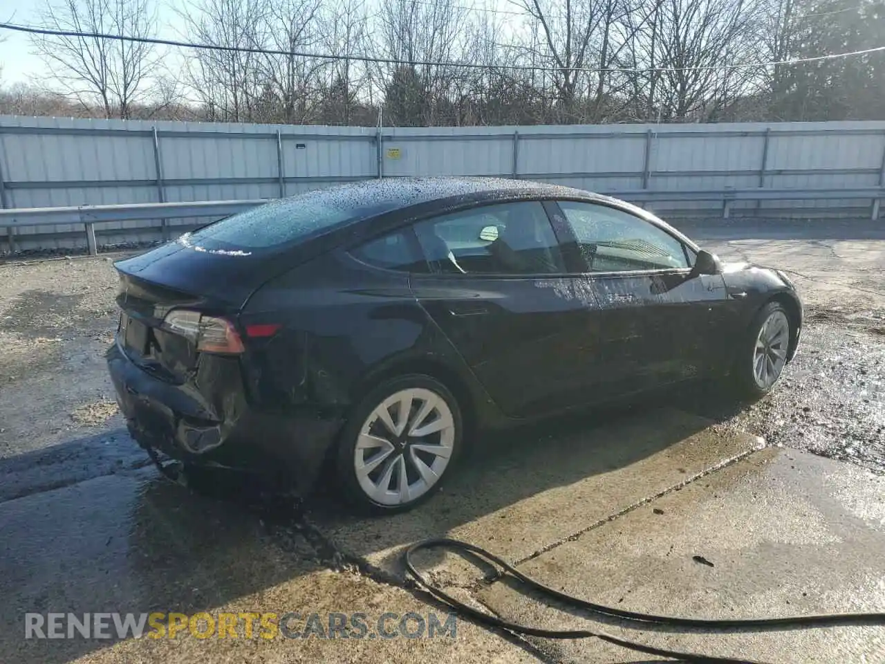 3 Photograph of a damaged car 5YJ3E1EA4NF370947 TESLA MODEL 3 2022