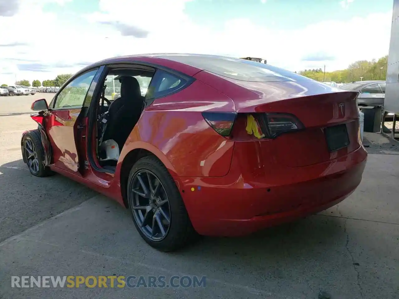 3 Photograph of a damaged car 5YJ3E1EA5NF102487 TESLA MODEL 3 2022