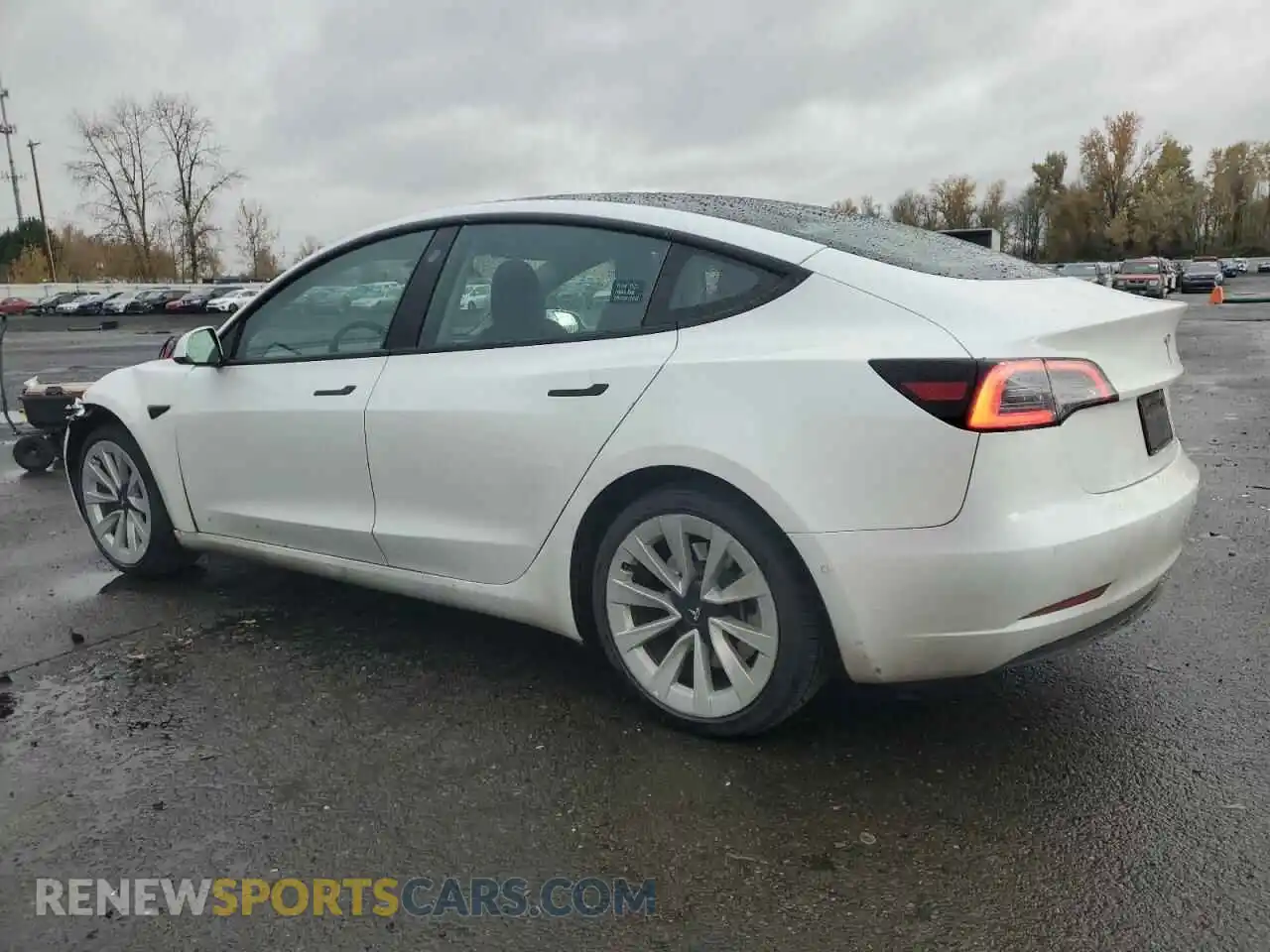 2 Photograph of a damaged car 5YJ3E1EA5NF187802 TESLA MODEL 3 2022