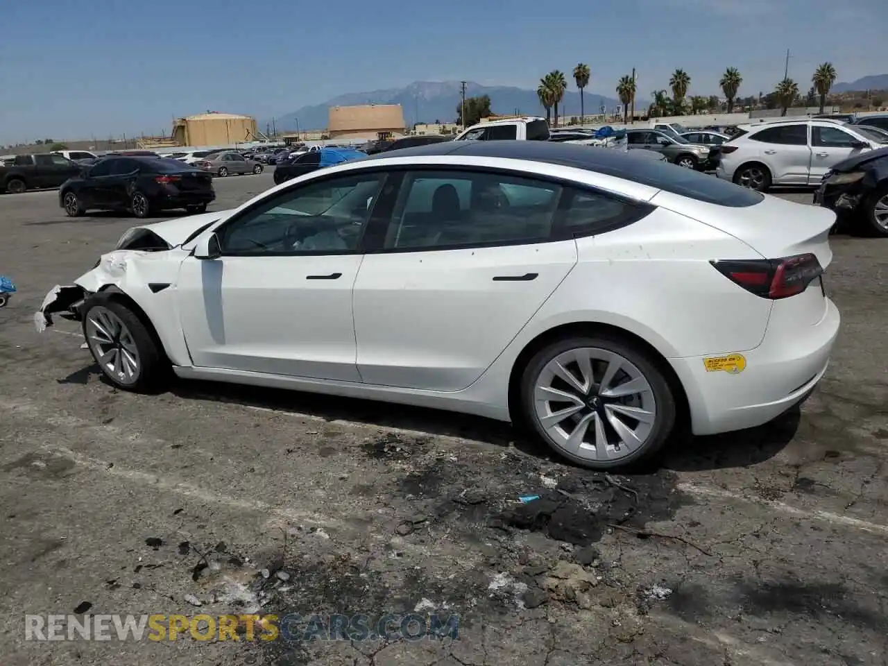 2 Photograph of a damaged car 5YJ3E1EA5NF199920 TESLA MODEL 3 2022