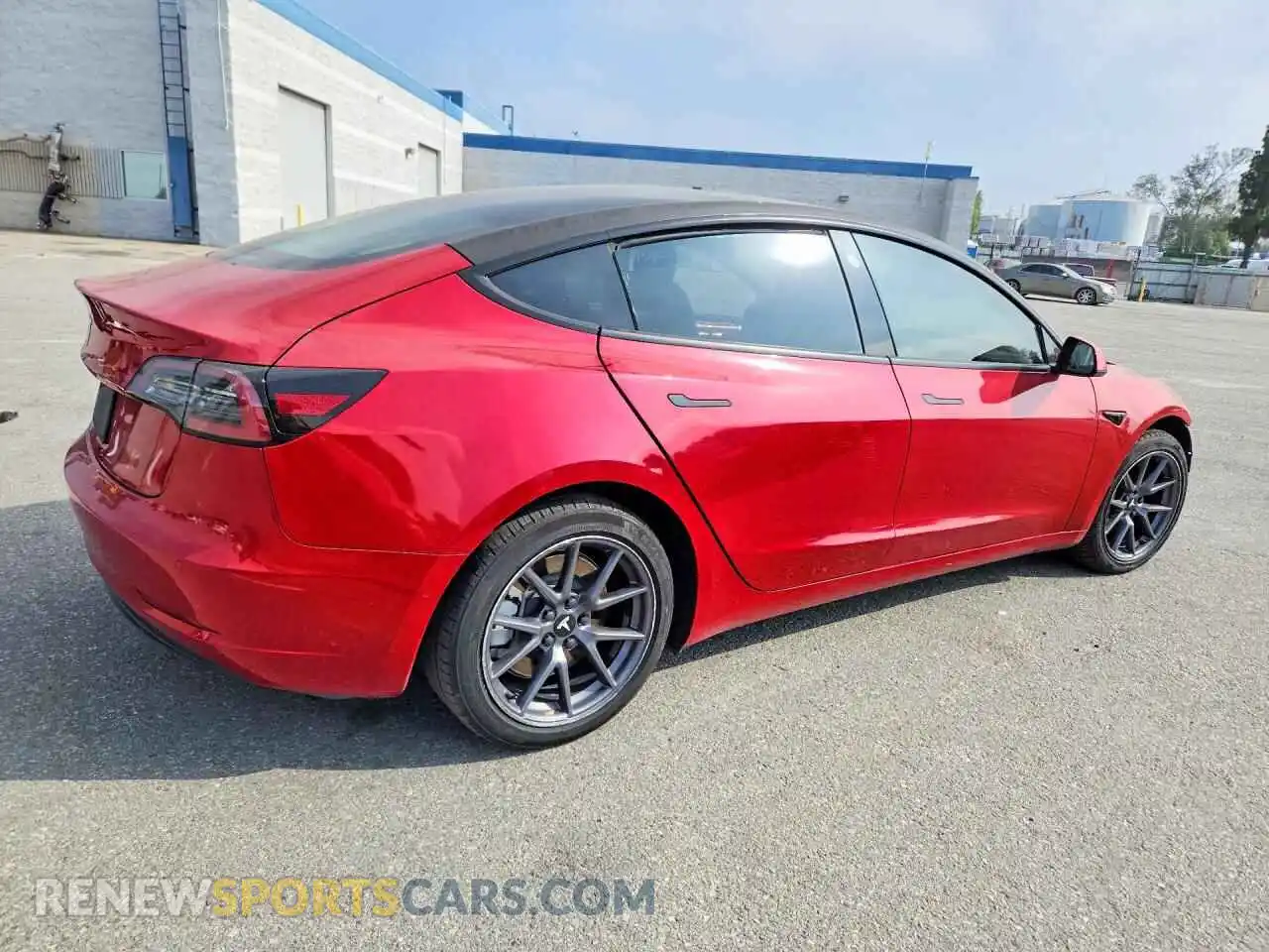 3 Photograph of a damaged car 5YJ3E1EA5NF246184 TESLA MODEL 3 2022