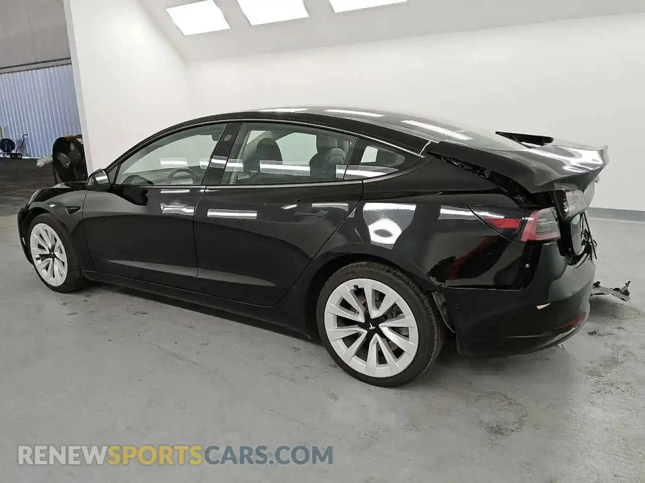 2 fotografías del automóvil dañado 5YJ3E1EA5NF289701 TESLA MODEL 3 2022