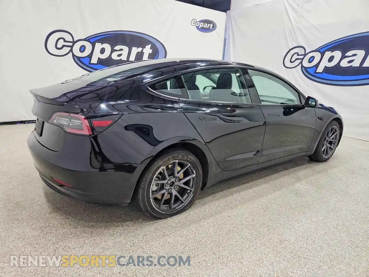 3 Photograph of a damaged car 5YJ3E1EA5NF290864 TESLA MODEL 3 2022