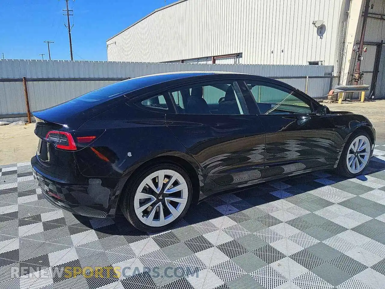 3 Photograph of a damaged car 5YJ3E1EA5NF304021 TESLA MODEL 3 2022