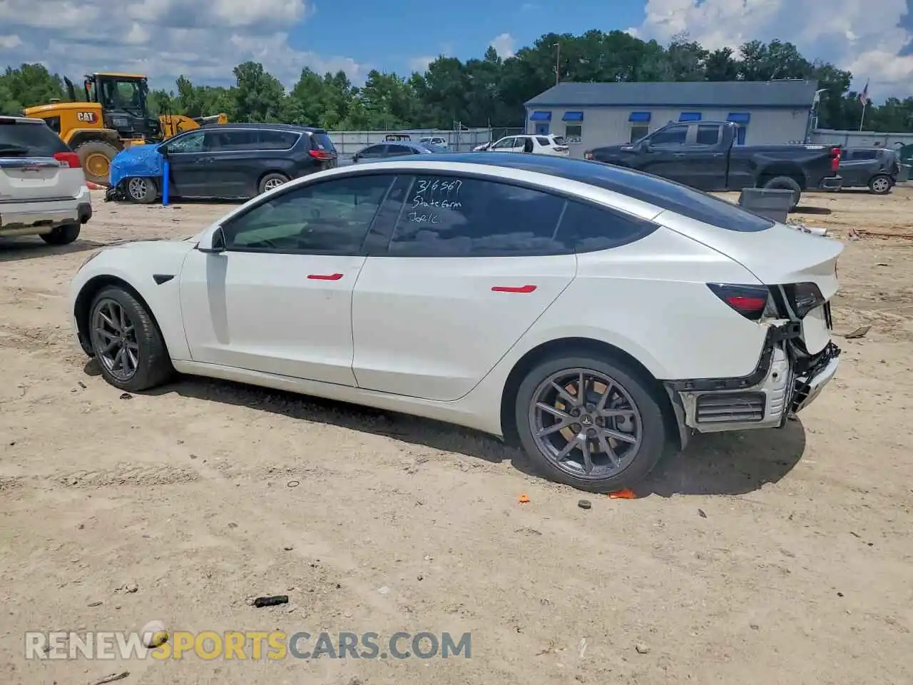2 Photograph of a damaged car 5YJ3E1EA5NF313995 TESLA MODEL 3 2022