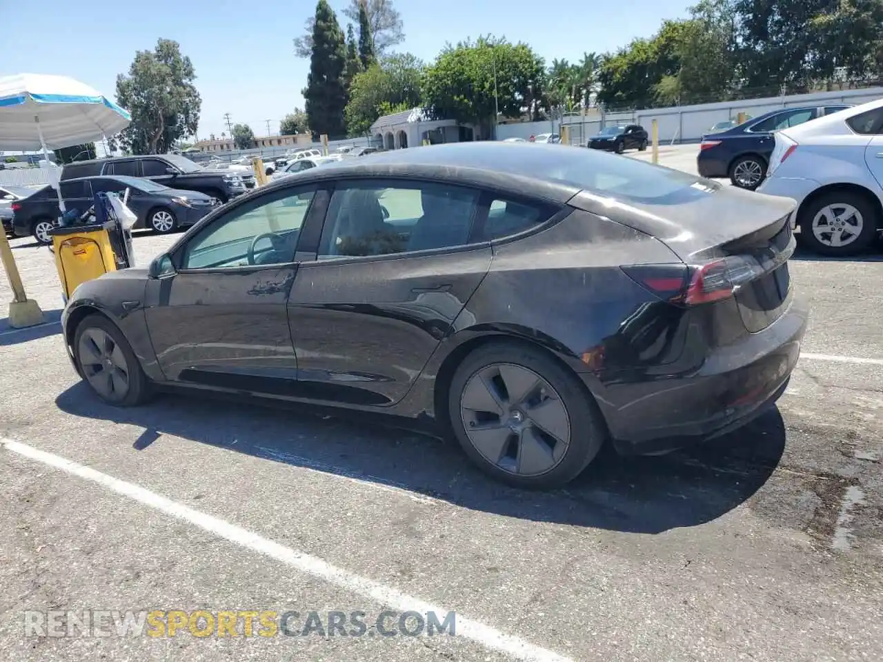 2 Photograph of a damaged car 5YJ3E1EA5NF345345 TESLA MODEL 3 2022