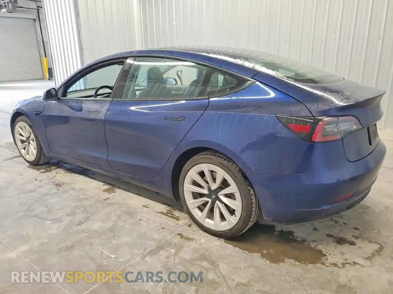 2 Photograph of a damaged car 5YJ3E1EA5NF368642 TESLA MODEL 3 2022