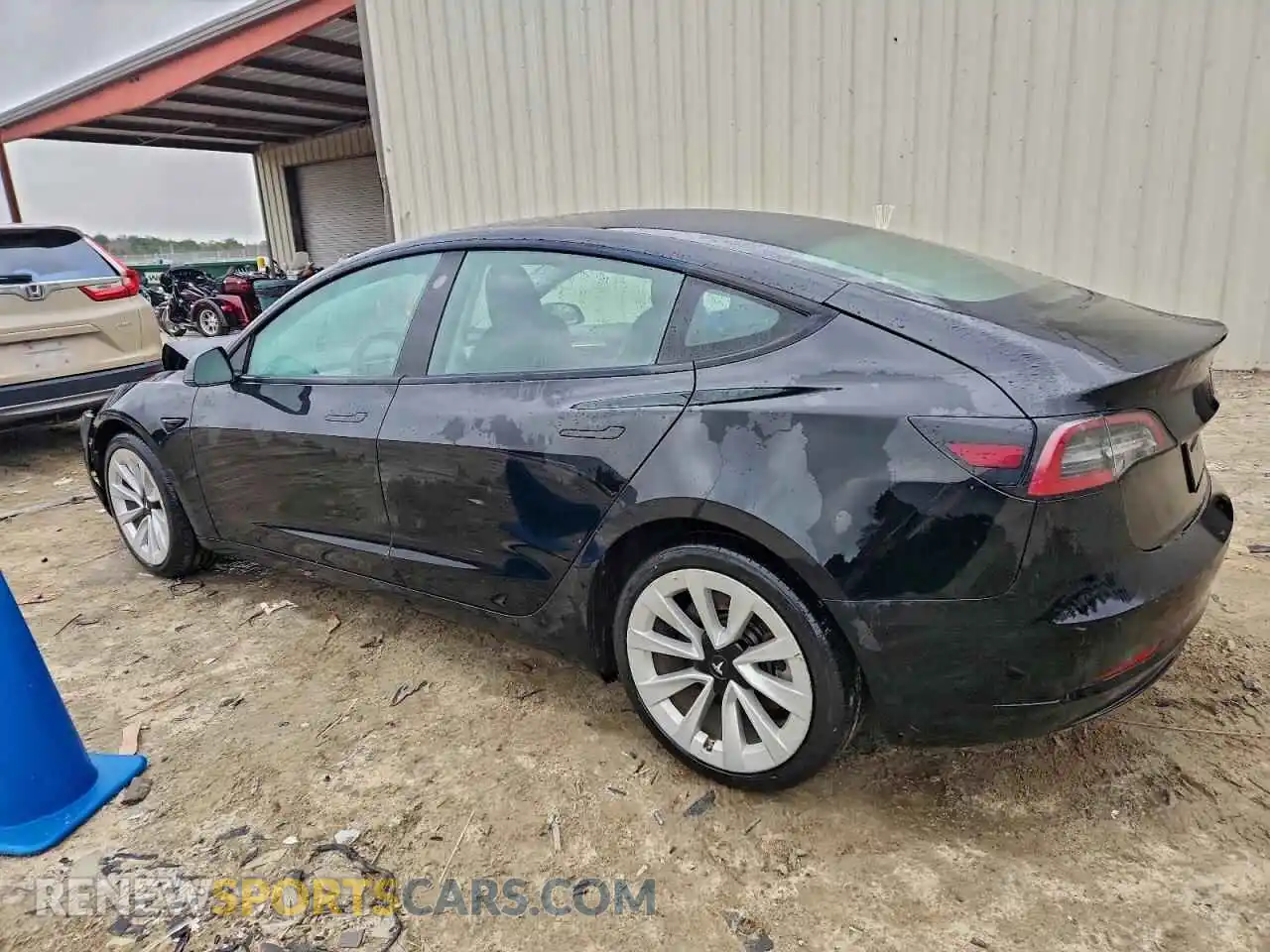 2 Photograph of a damaged car 5YJ3E1EA5NF368768 TESLA MODEL 3 2022