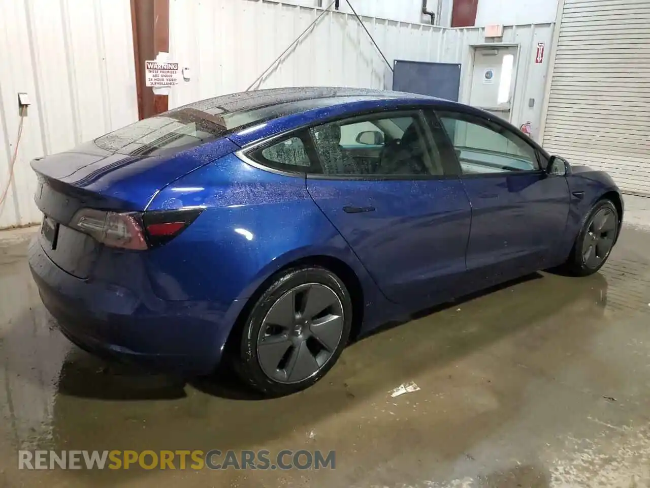 3 Photograph of a damaged car 5YJ3E1EA5NF370391 TESLA MODEL 3 2022
