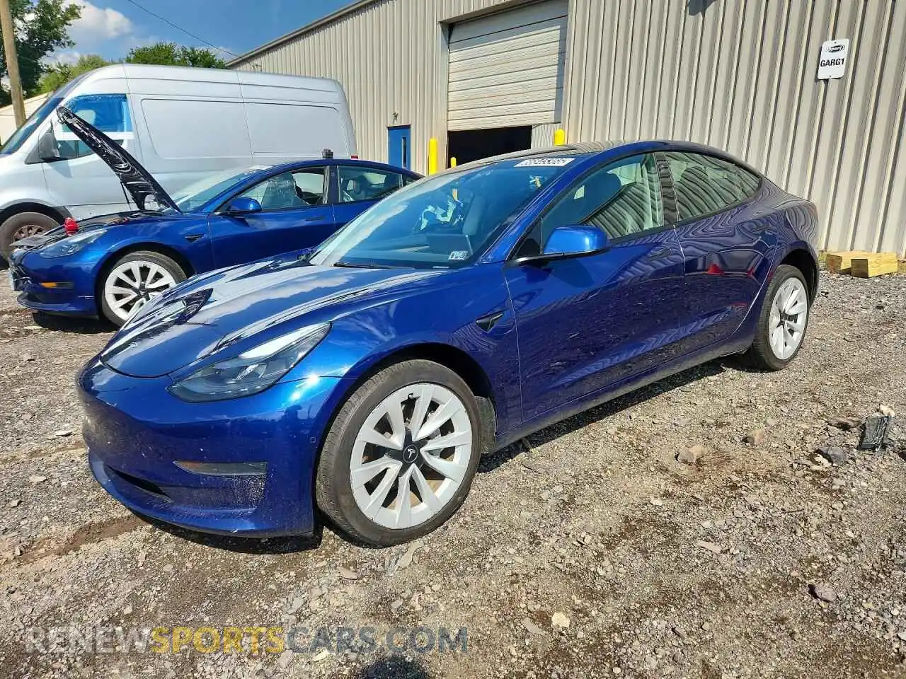 1 Photograph of a damaged car 5YJ3E1EA5NF370844 TESLA MODEL 3 2022