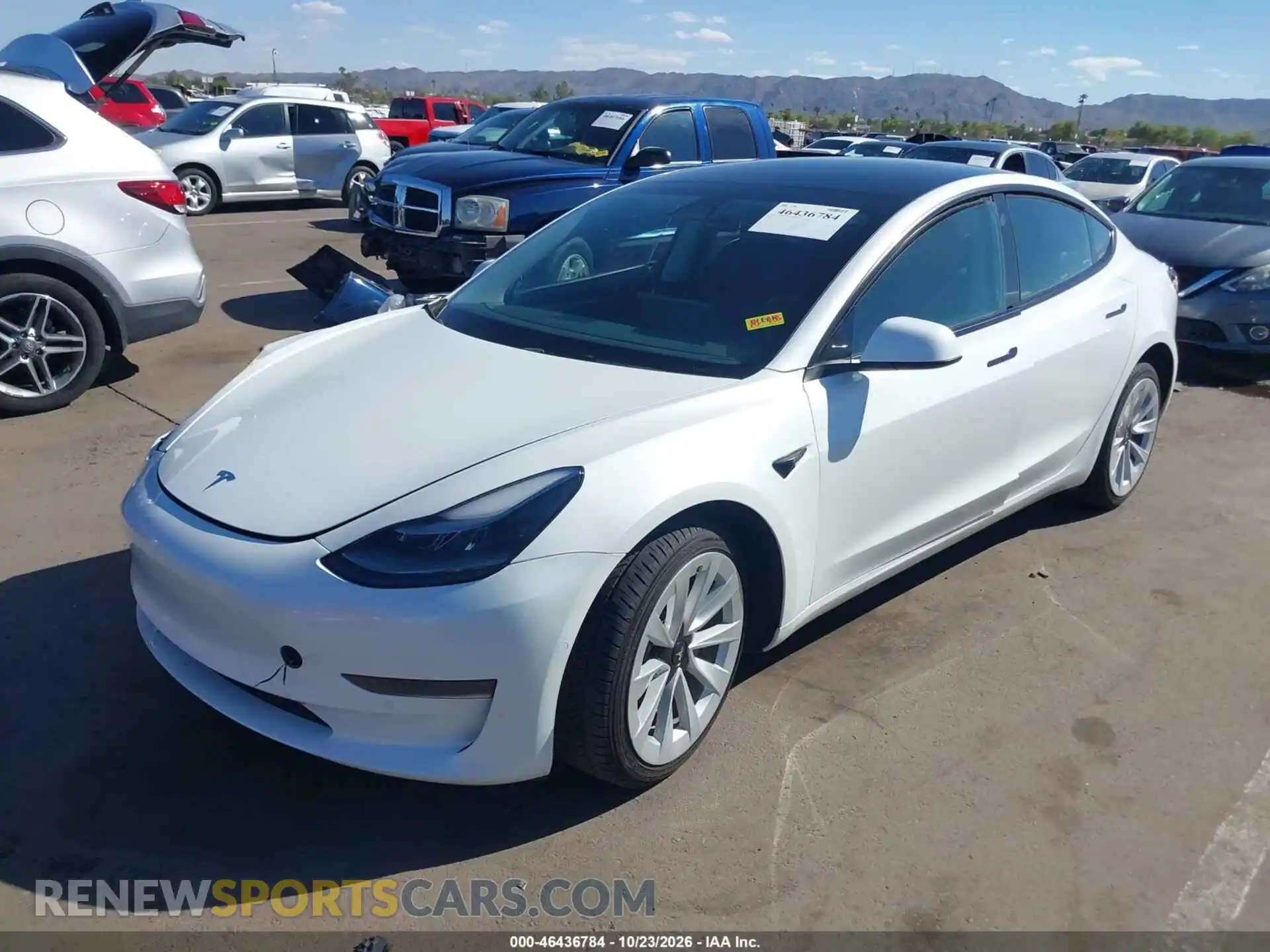 2 Photograph of a damaged car 5YJ3E1EA5NF375395 TESLA MODEL 3 2022