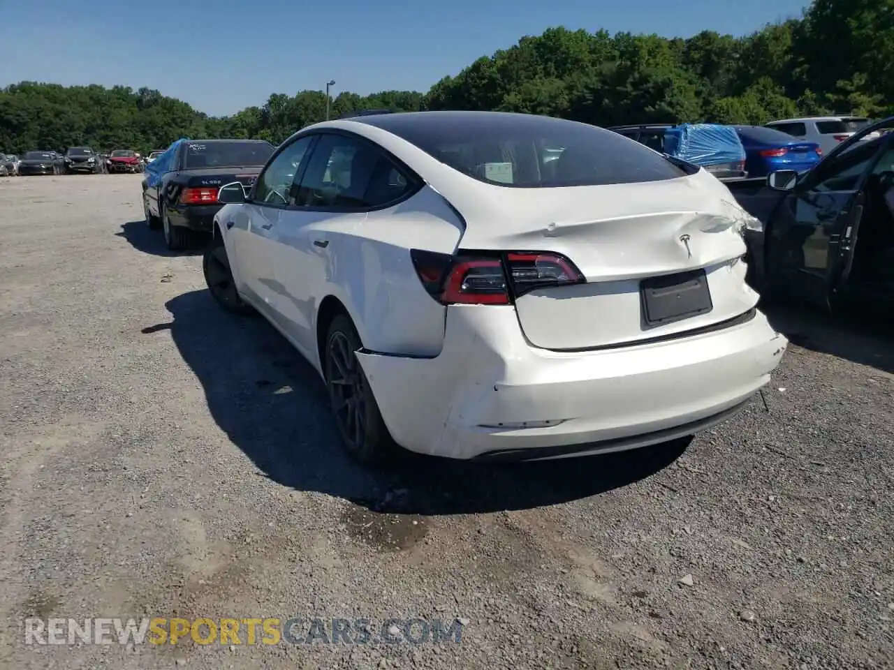 3 Photograph of a damaged car 5YJ3E1EA6NF113367 TESLA MODEL 3 2022