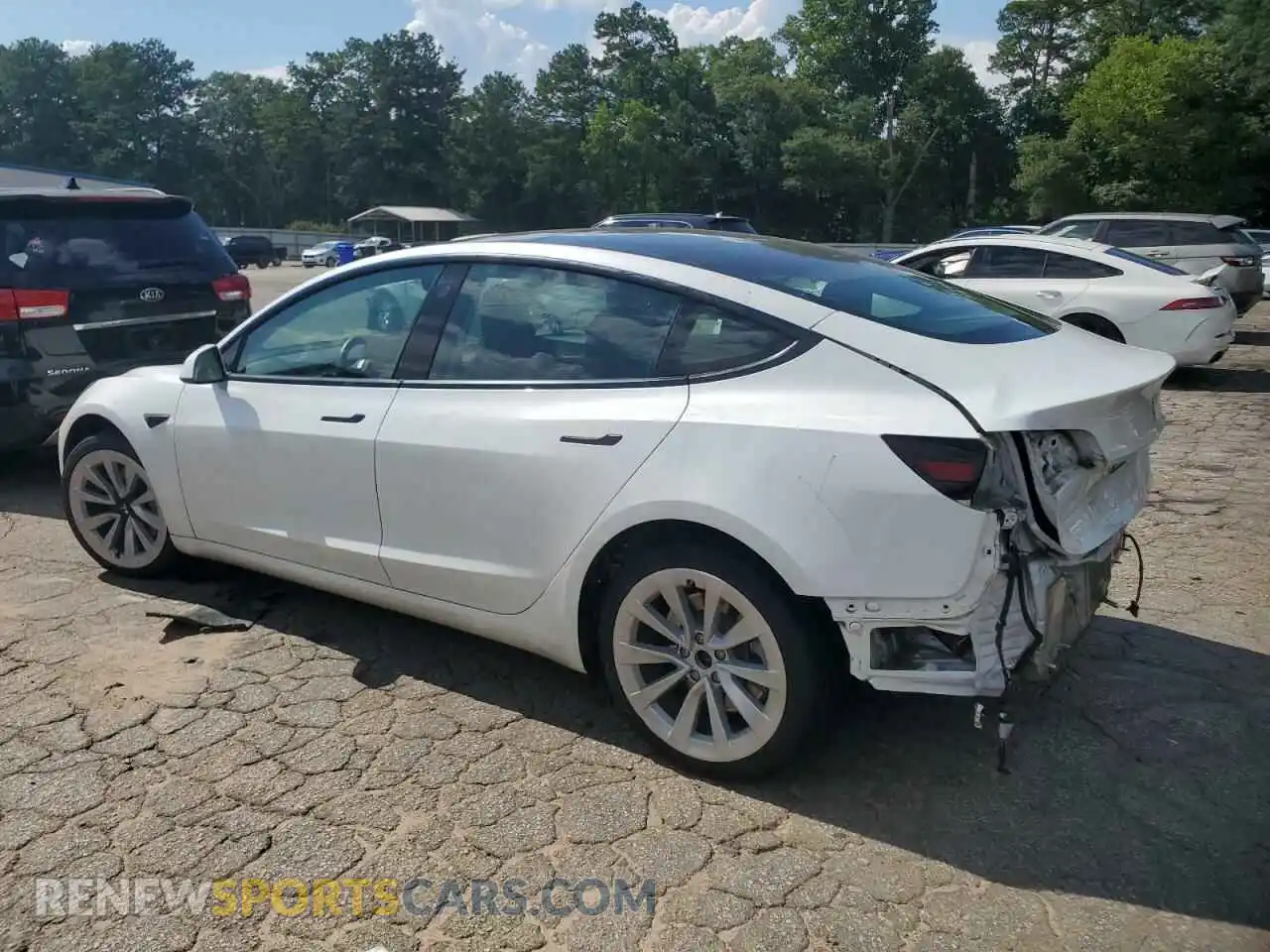2 Photograph of a damaged car 5YJ3E1EA6NF288685 TESLA MODEL 3 2022