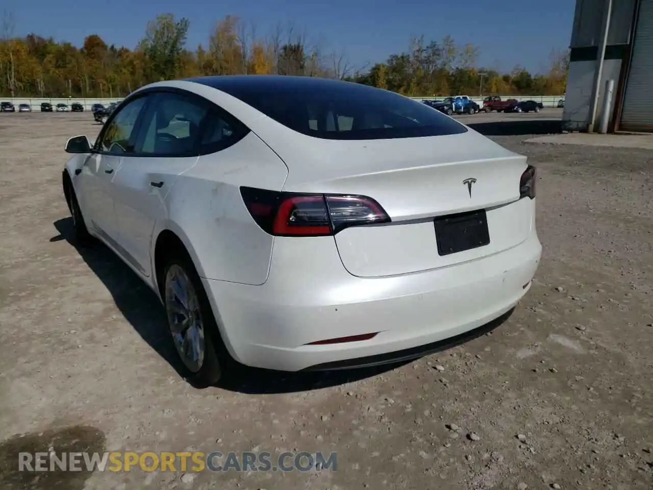 3 Photograph of a damaged car 5YJ3E1EA6NF289075 TESLA MODEL 3 2022