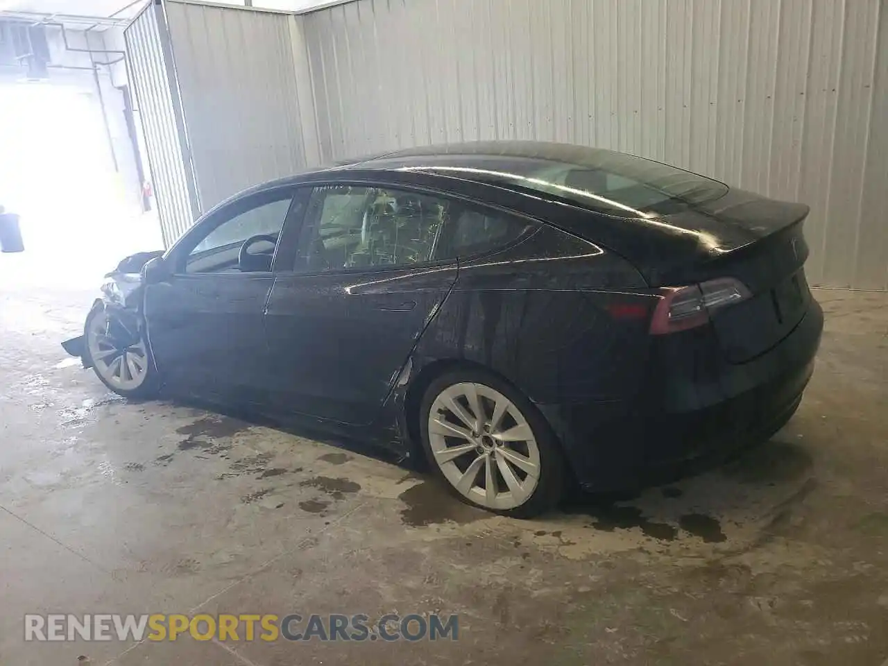2 Photograph of a damaged car 5YJ3E1EA6NF289612 TESLA MODEL 3 2022