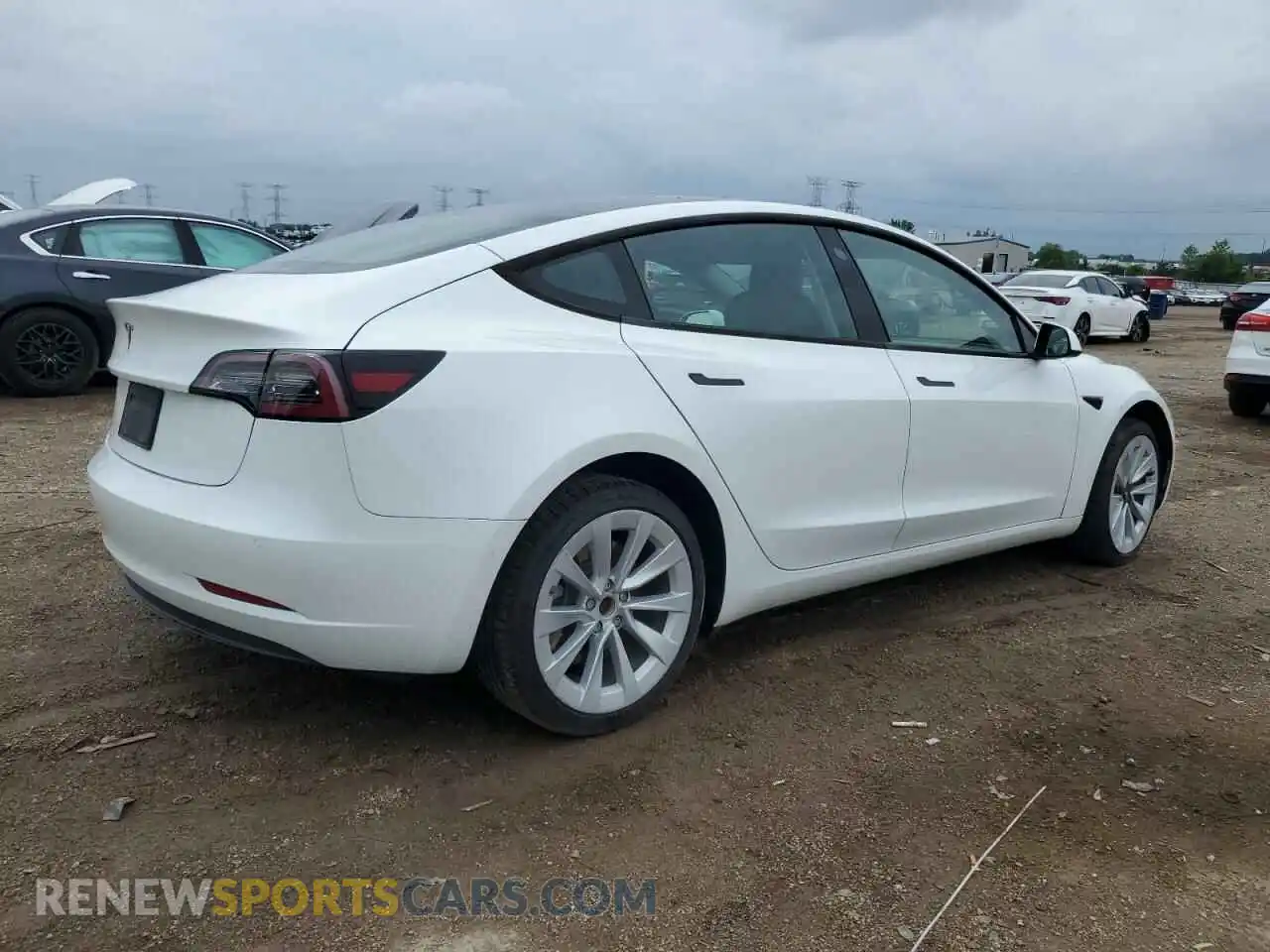 3 Photograph of a damaged car 5YJ3E1EA6NF346164 TESLA MODEL 3 2022