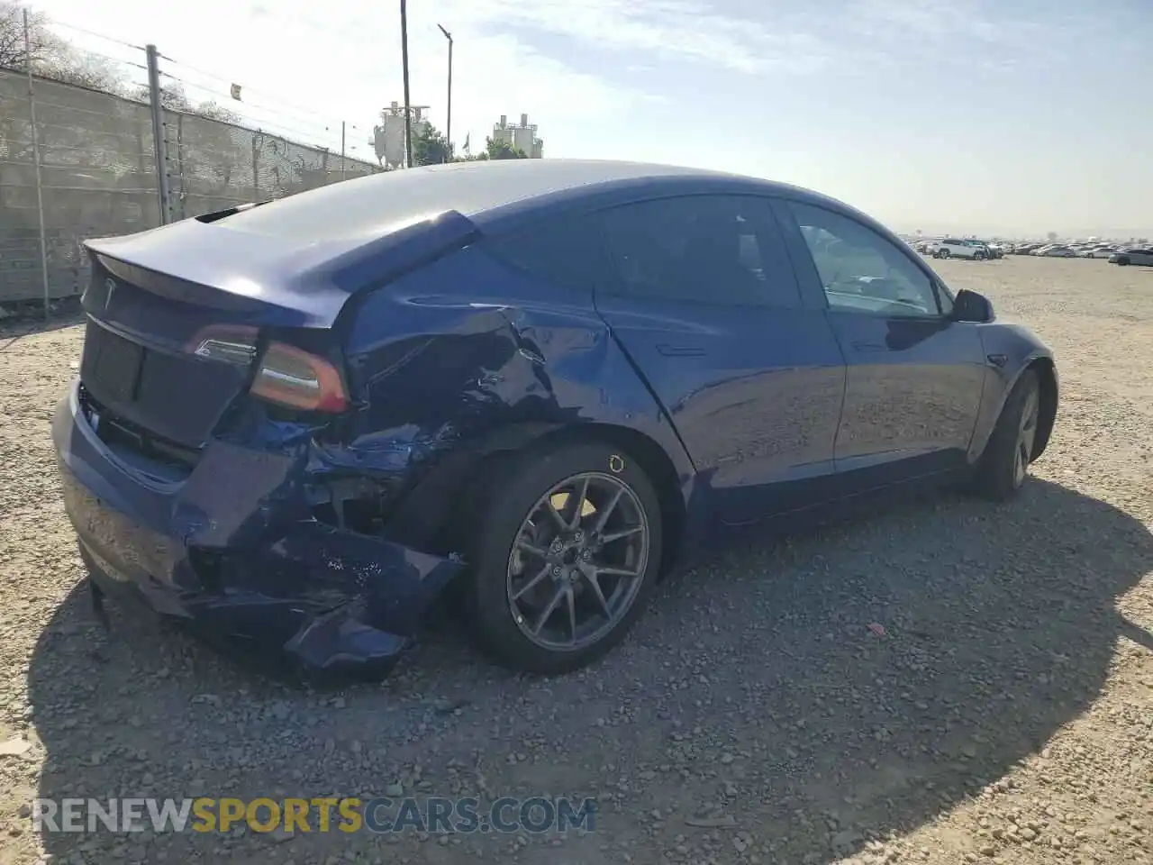 3 Photograph of a damaged car 5YJ3E1EA6NF356399 TESLA MODEL 3 2022