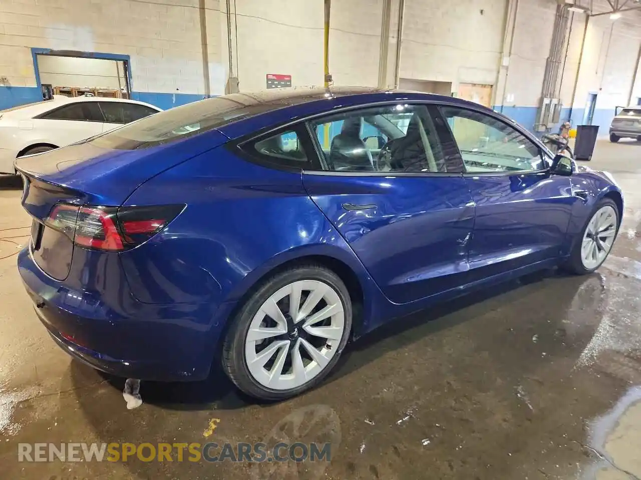 3 Photograph of a damaged car 5YJ3E1EA6NF370111 TESLA MODEL 3 2022