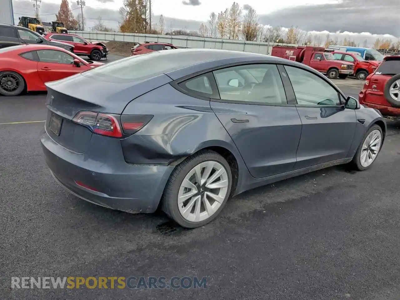 3 Photograph of a damaged car 5YJ3E1EA6NF370979 TESLA MODEL 3 2022