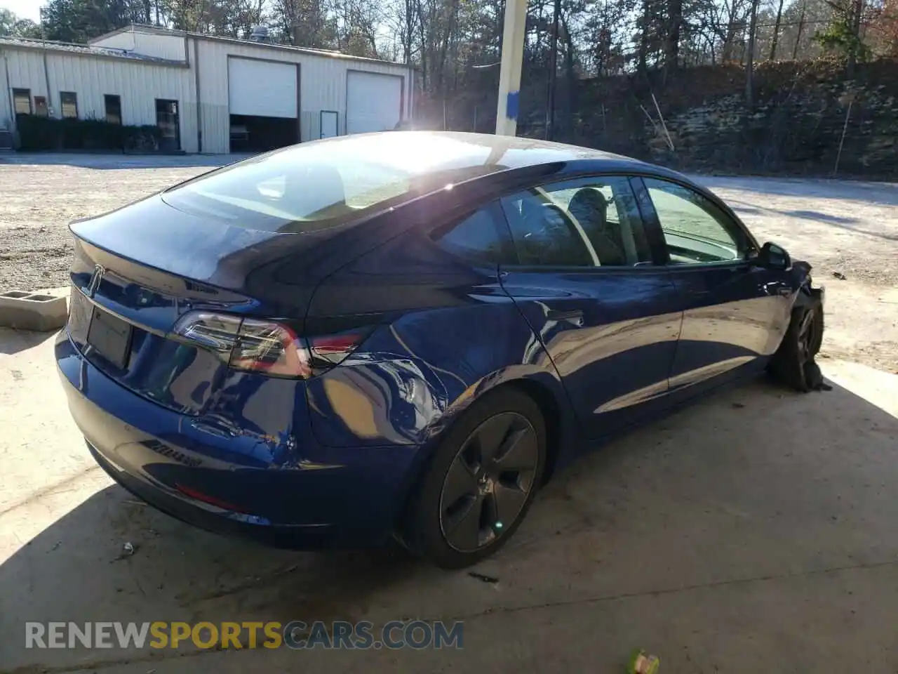 3 Photograph of a damaged car 5YJ3E1EA6NF372179 TESLA MODEL 3 2022