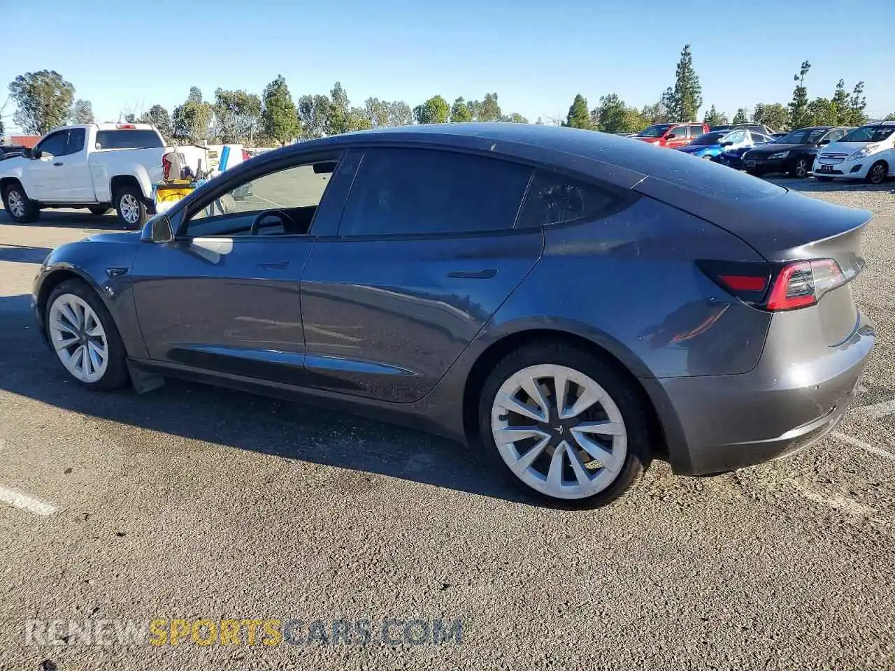 2 Photograph of a damaged car 5YJ3E1EA6NF374837 TESLA MODEL 3 2022