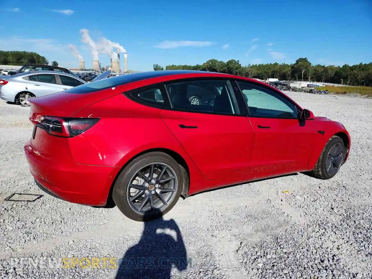 3 Photograph of a damaged car 5YJ3E1EA7NF101213 TESLA MODEL 3 2022