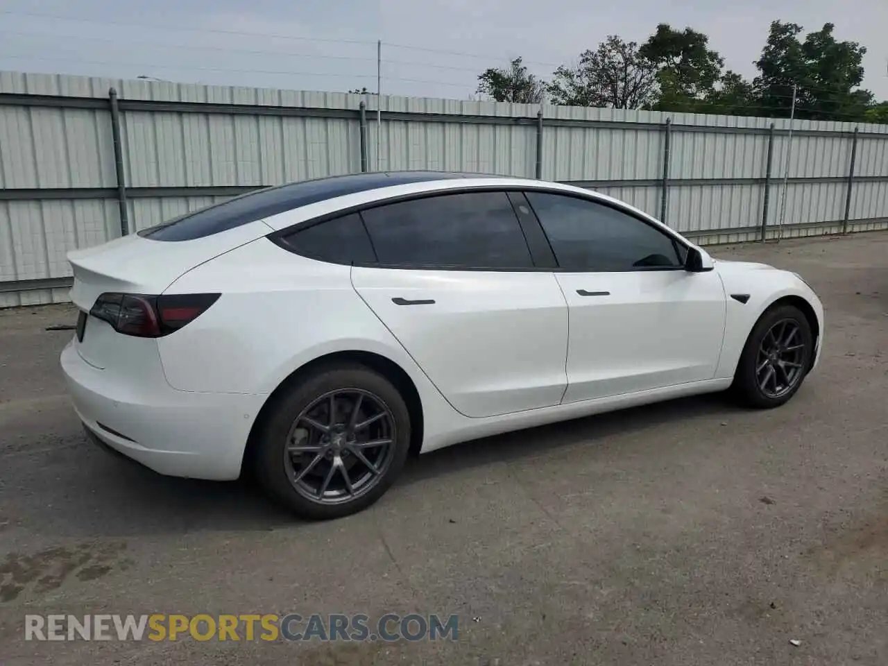 3 fotografías del automóvil dañado 5YJ3E1EA7NF125978 TESLA MODEL 3 2022