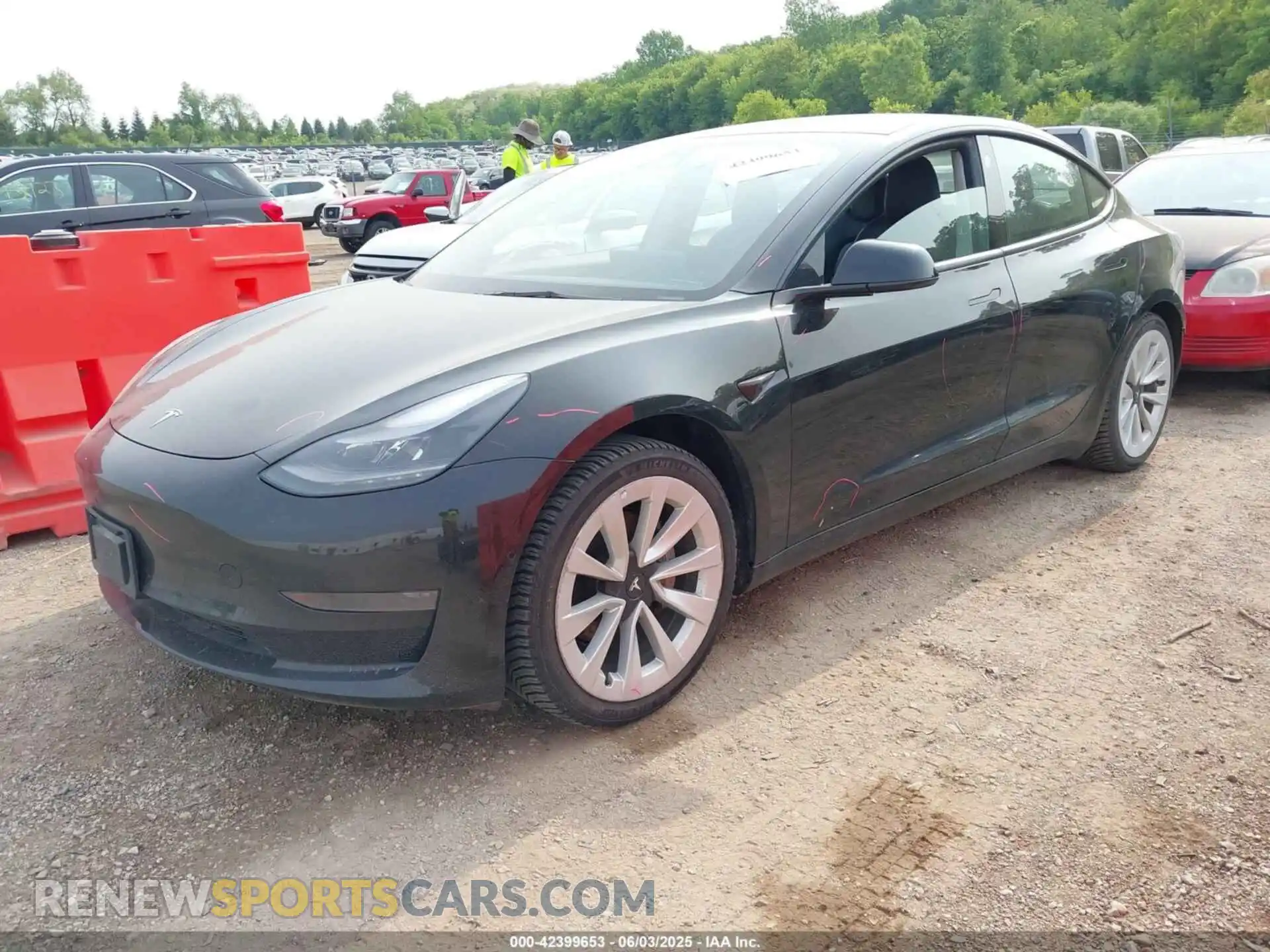 2 Photograph of a damaged car 5YJ3E1EA7NF188627 TESLA MODEL 3 2022