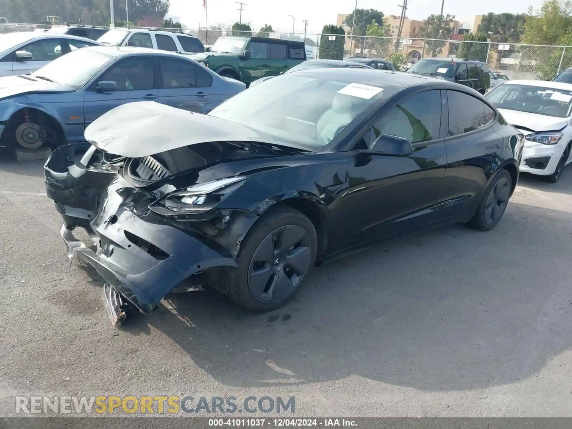 2 Photograph of a damaged car 5YJ3E1EA7NF248339 TESLA MODEL 3 2022