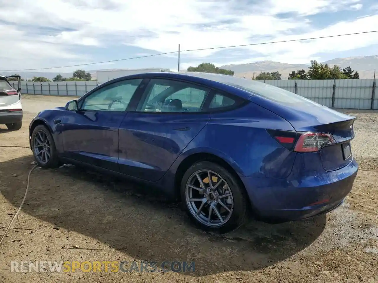 2 Photograph of a damaged car 5YJ3E1EA7NF291269 TESLA MODEL 3 2022