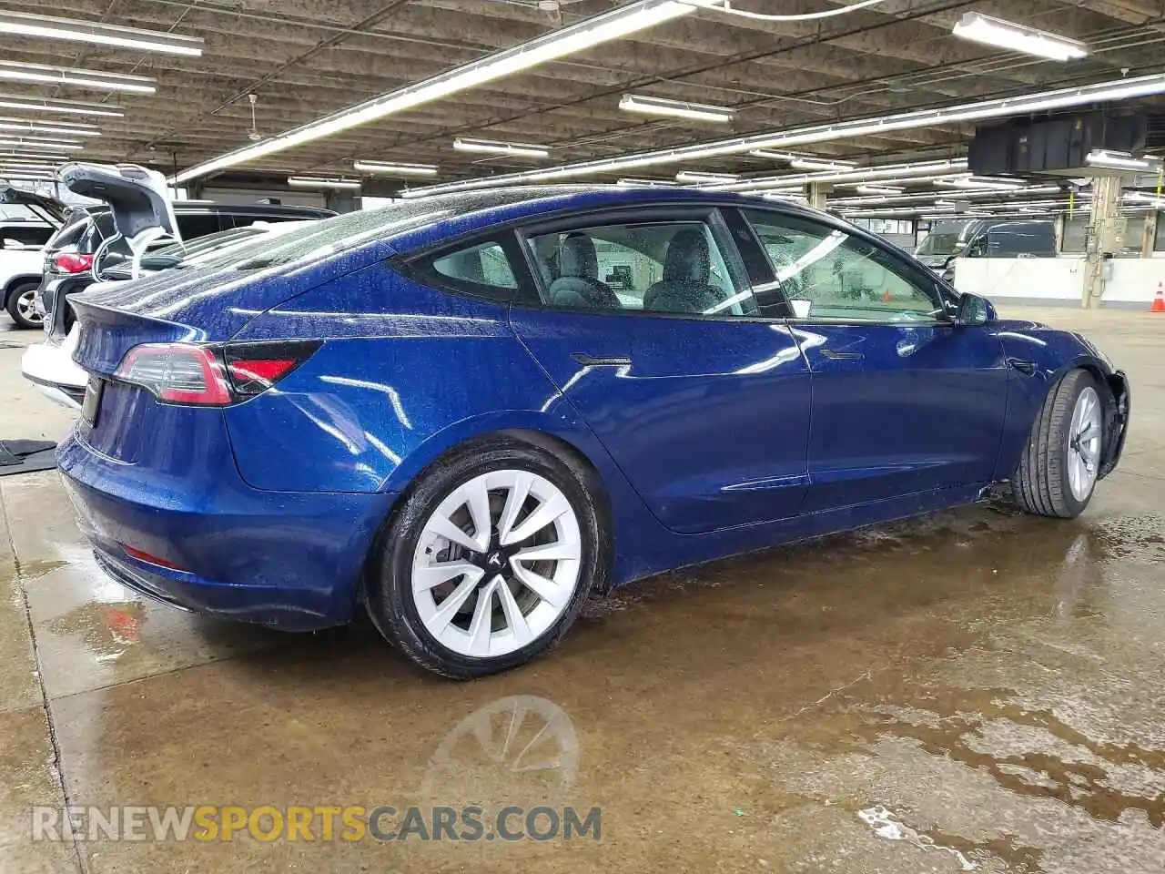 3 Photograph of a damaged car 5YJ3E1EA7NF369548 TESLA MODEL 3 2022