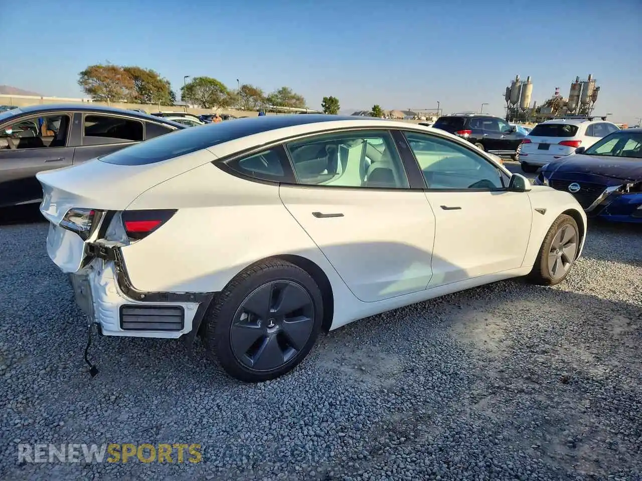 3 fotografías del automóvil dañado 5YJ3E1EA7NF376502 TESLA MODEL 3 2022