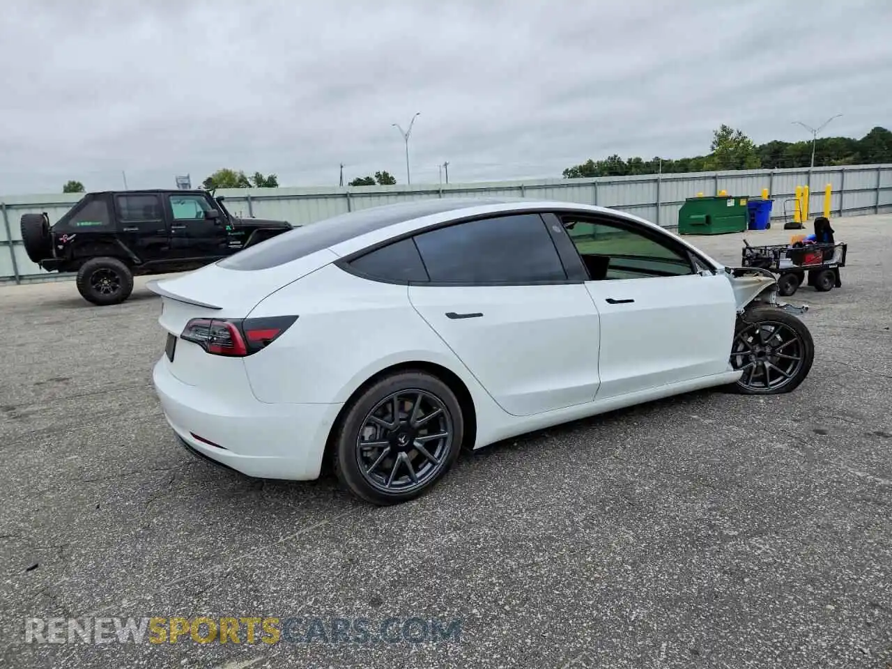 3 Photograph of a damaged car 5YJ3E1EA8NF102872 TESLA MODEL 3 2022