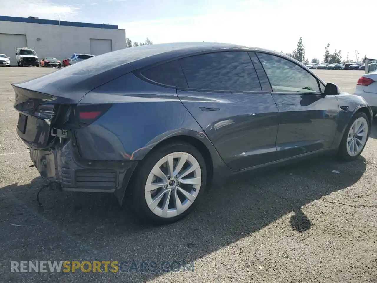 3 Photograph of a damaged car 5YJ3E1EA8NF122152 TESLA MODEL 3 2022